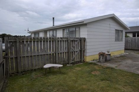 Photo of property in 56 Lauder Crescent, Heidelberg, Invercargill, 9812