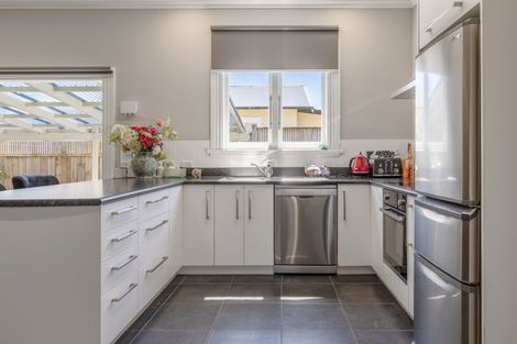 Photo of property in 57 Swinburn Street, Dannevirke, 4930