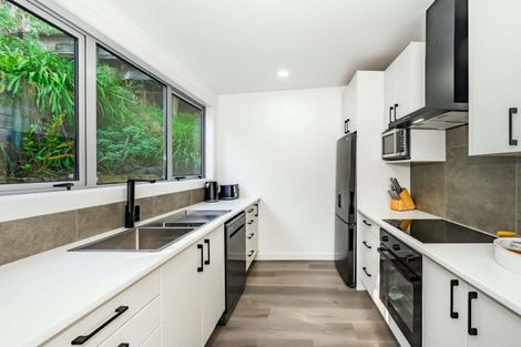 Photo of property in 7 Martin Road, Paraparaumu Beach, Paraparaumu, 5032
