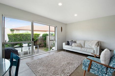 Photo of property in 21 Hendrika Court, Hobsonville, Auckland, 0618