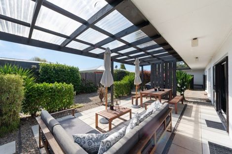 Photo of property in 22 Seamer Place, St Andrews, Hamilton, 3200