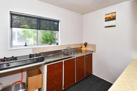 Photo of property in 2/60 Moncrieff Avenue, Clendon Park, Auckland, 2103