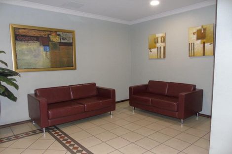 Photo of property in Atrium Towers, 5e/154 The Terrace, Wellington Central, Wellington, 6011