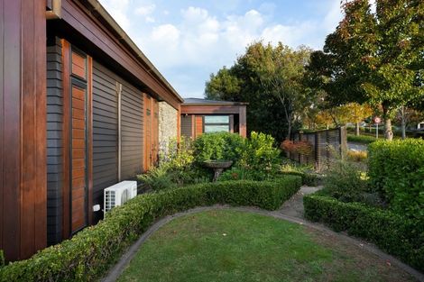 Photo of property in 2 Caldera Close, Pyes Pa, Tauranga, 3112