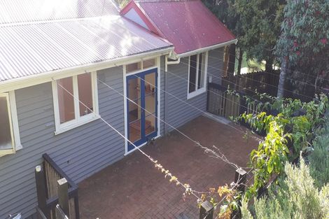 Photo of property in 43 Evans Road, Glen Eden, Auckland, 0602