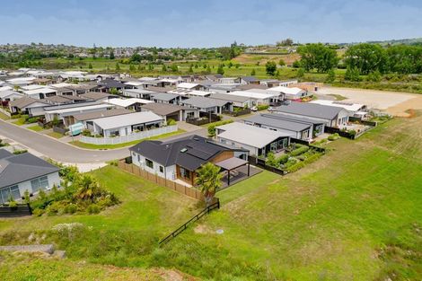 Photo of property in 46 Saint Pauls Drive, Brookfield, Tauranga, 3110