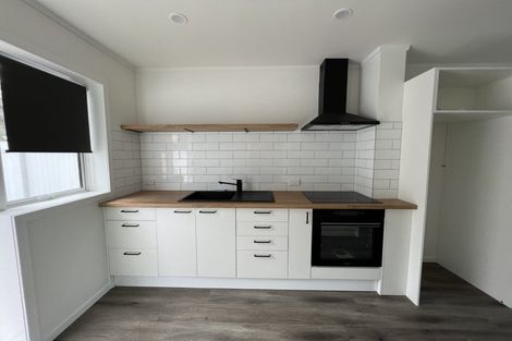 Photo of property in 2/1 Keldale Place, Forrest Hill, Auckland, 0620