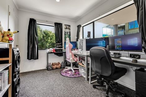 Photo of property in 43 Western Heights Drive, Western Heights, Hamilton, 3200