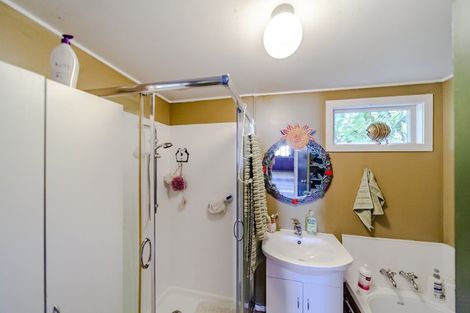 Photo of property in 8a Shanly Street, Waipawa, 4210