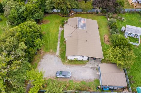 Photo of property in 16a Clifton Avenue, Carterton, 5713