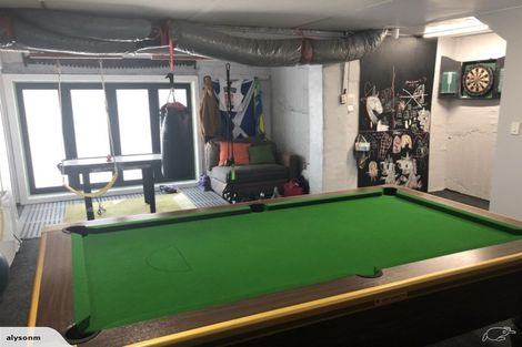 Photo of property in 66 Heathcote Road, Castor Bay, Auckland, 0620