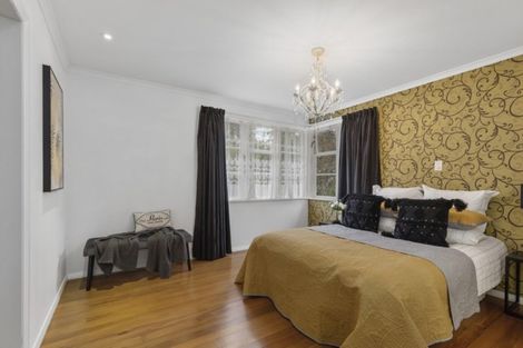 Photo of property in 5 Kopara Grove, Stokes Valley, Lower Hutt, 5019