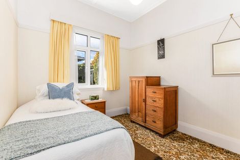 Photo of property in 50 Totara Crescent, Woburn, Lower Hutt, 5010