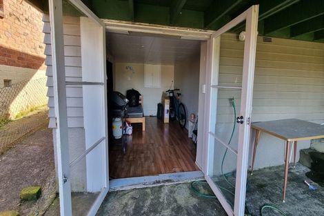 Photo of property in 27 Tiverton Road, Avondale, Auckland, 0600