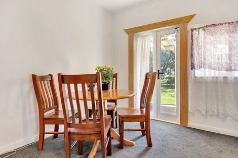 Photo of property in 11 Tawa Street, Edgecumbe, 3120