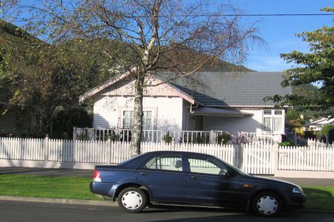 Photo of property in 16a Norton Park Avenue, Fairfield, Lower Hutt, 5011