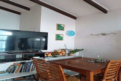 Photo of property in 168 Ennis Avenue, Pakuranga Heights, Auckland, 2010