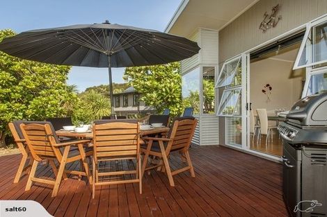 Photo of property in 10 Taunui Place, Cooks Beach, Whitianga, 3591