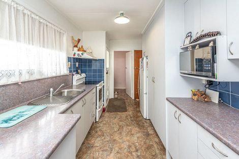 Photo of property in 85 Cornfoot Street, Castlecliff, Whanganui, 4501