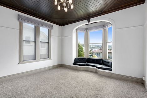 Photo of property in 153 Victoria Road, Saint Clair, Dunedin, 9012