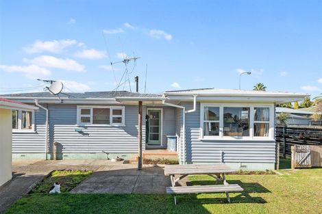 Photo of property in 18 Ellicott Road, Nawton, Hamilton, 3200