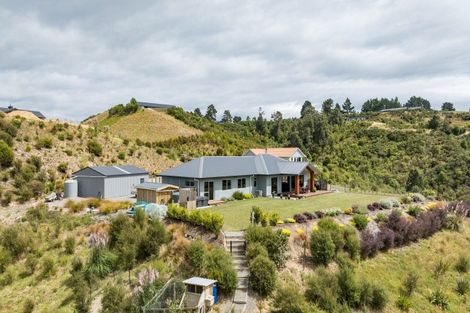 Photo of property in 32 Mahoe Close, Upper Moutere, 7173