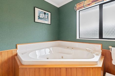 Photo of property in 40 Gordon Place, Levin, 5510