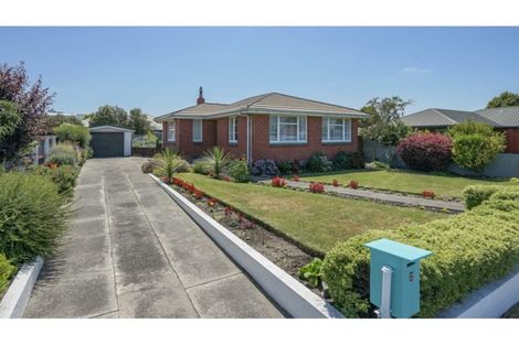 Photo of property in 2 Manchester Place, Rangiora, 7400