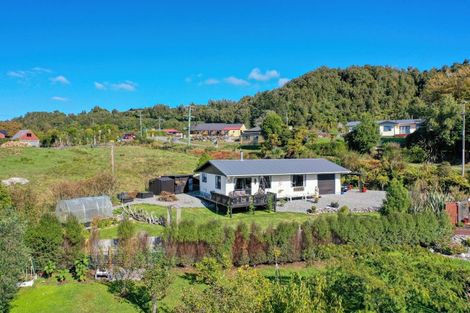 Photo of property in 2 Back Creek Road, Ruatapu, Hokitika, 7883