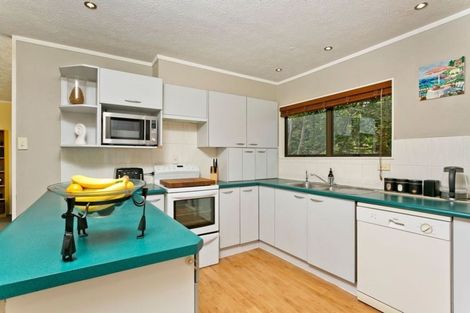 Photo of property in 1/129 Stredwick Drive, Torbay, Auckland, 0630