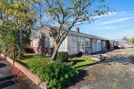 Photo of property in 2/42 North Avon Road, Richmond, Christchurch, 8013