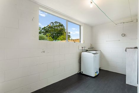 Photo of property in 1/71 Florence Avenue, Orewa, 0931