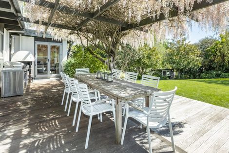 Photo of property in 22 Aotea Crescent, Havelock North, 4130