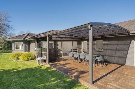 Photo of property in 2 Autumn Place, Ohauiti, Tauranga, 3112