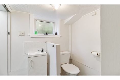 Photo of property in 7 Ashbury Avenue, Waimataitai, Timaru, 7910