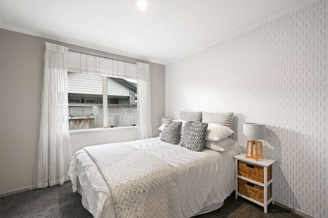 Photo of property in 41 Plescher Crescent, Leamington, Cambridge, 3432