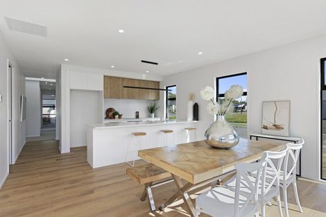 Photo of property in 2 Coe Street, Halswell, Christchurch, 8025