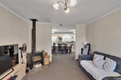 Photo of property in 21 Fantham Street, Hawera, 4610