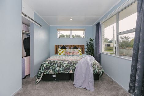 Photo of property in 13 Bovis Street, Shannon, 4821