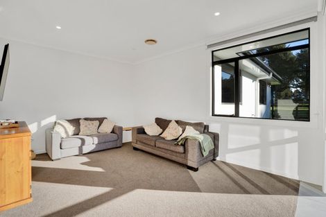 Photo of property in 13 Biron Place, Stratford, 4332