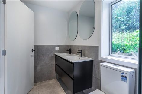 Photo of property in 31 Lanigan Street, Birkdale, Auckland, 0626