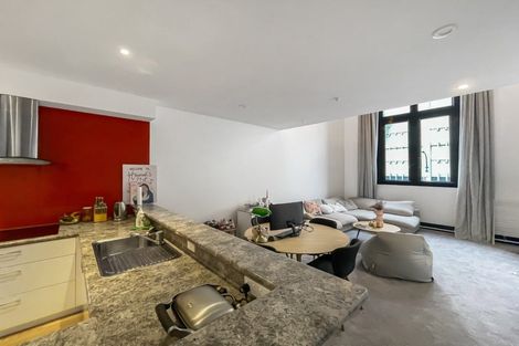 Photo of property in Whitmore Apartments, 1b/7 Stout Street, Wellington Central, Wellington, 6011
