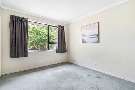 Photo of property in 3 Carling Avenue, Massey, Auckland, 0614