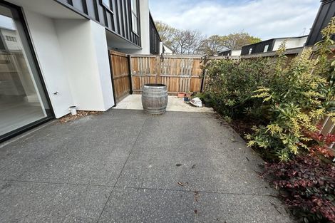Photo of property in 2/143 Cranford Street, St Albans, Christchurch, 8014