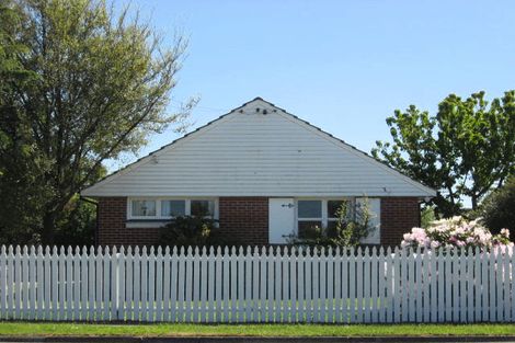 Photo of property in 348 Wairakei Road, Burnside, Christchurch, 8053