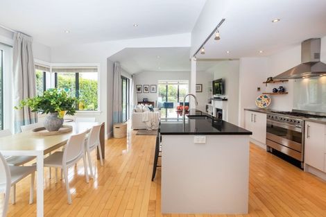 Photo of property in 11 Lloyd Street, Strowan, Christchurch, 8052