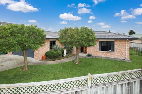 Photo of property in 17 Blairgowrie Place, Rototuna North, Hamilton, 3210