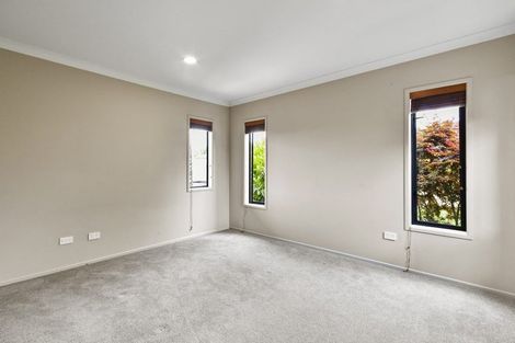 Photo of property in 12 Phoenicia Court, The Gardens, Auckland, 2105