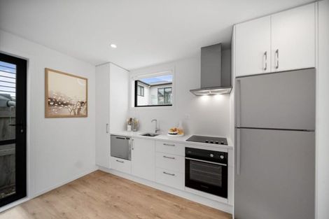 Photo of property in 8/39 Pakuranga Road, Pakuranga, Auckland, 2010