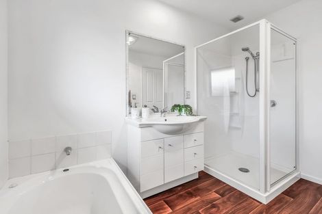 Photo of property in 31 Vasari Grange, Rolleston, 7614